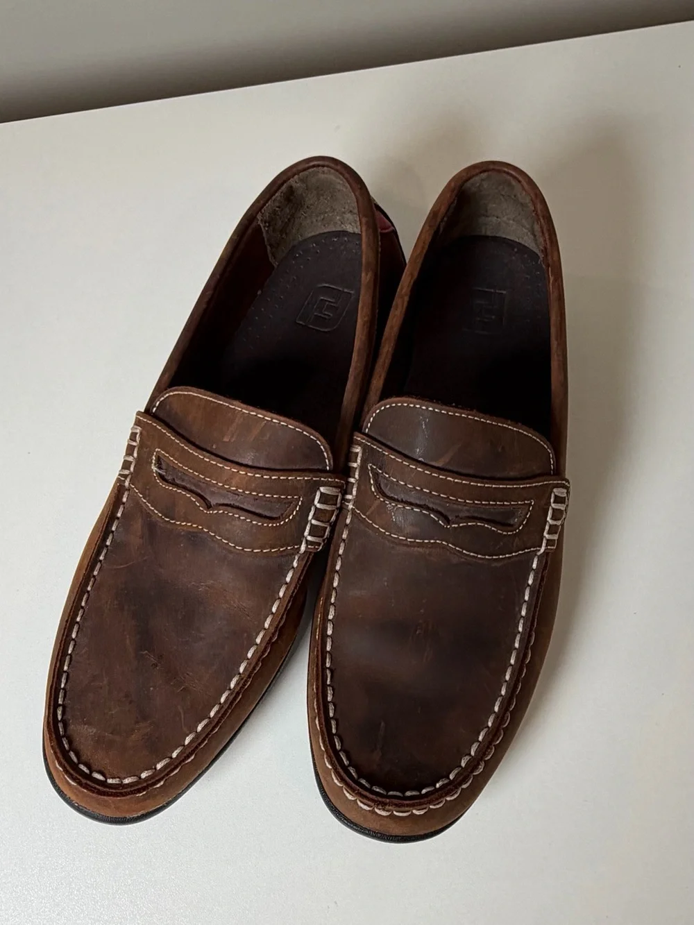 LIke New FootJoy Size 9 Brown Leather Slip-On Loafers Drivers Casual Leather